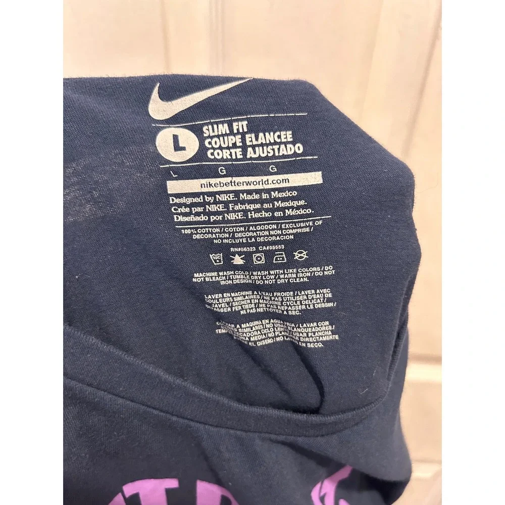 Nike Womens Slim Fit Just Do It‎ Graphic T-Shirt Navy Blue Purple Large L
